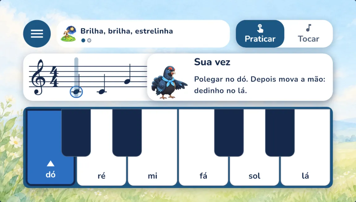 Uma tarefa de tocar no app, no passo “Praticar”: as notas, a instrução do mascote e o teclado. Os passos “Praticar” e “Tocar” ficam no alto.